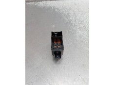 Recambio de mando elevalunas delantero derecho para kia carens iv 1.7 crdi referencia OEM IAM 93580A4010  2013 5P 2