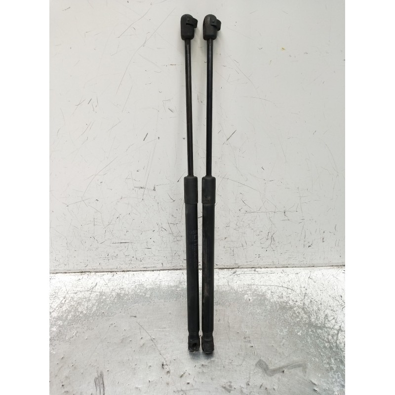 Recambio de amortiguadores maletero / porton para hyundai i20 ii (gb, ib) 1.2 referencia OEM IAM 8177008010  2014