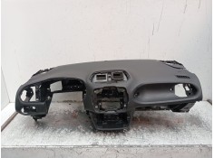 Recambio de salpicadero para jeep renegade referencia OEM IAM   2021