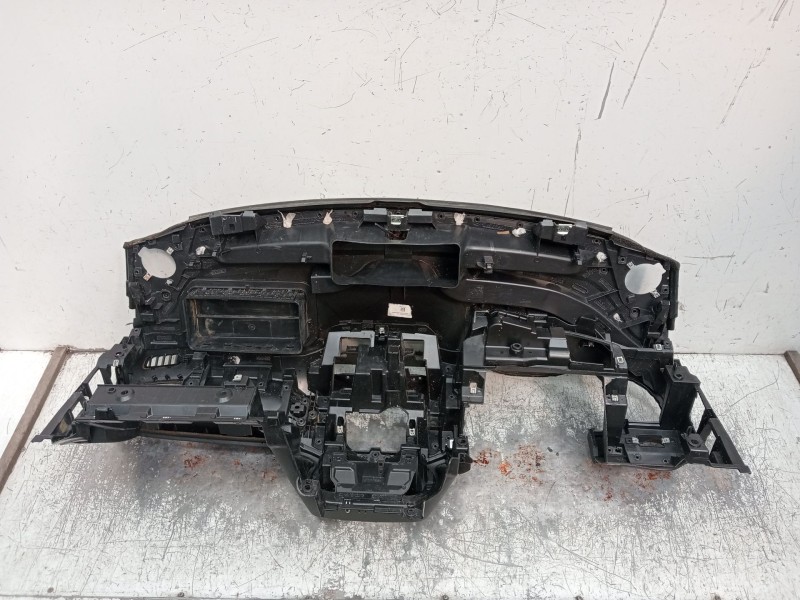 Recambio de salpicadero para jeep renegade referencia OEM IAM   2021