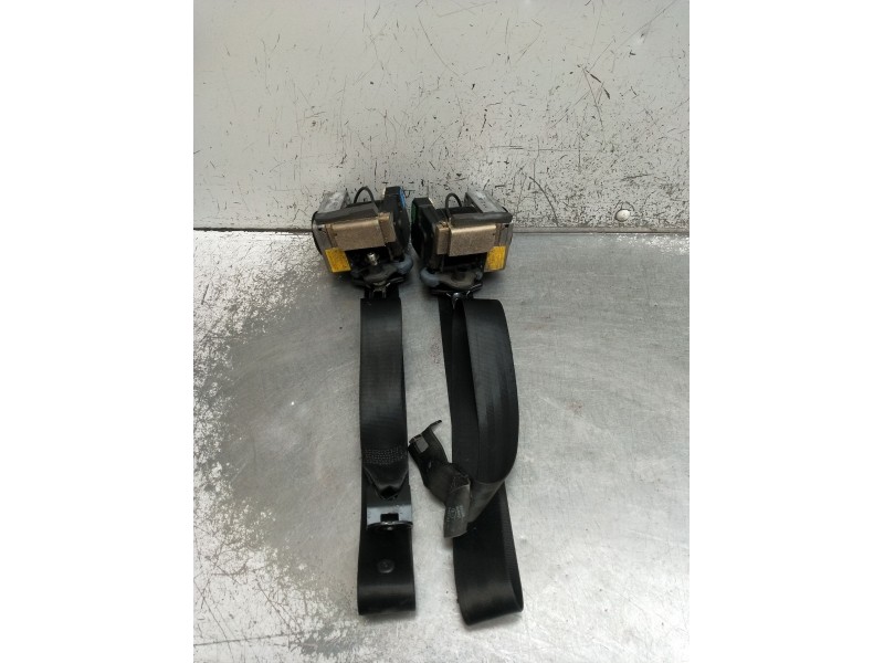 Recambio de kit airbag para skoda octavia i (1u2) 1.6 referencia OEM IAM 1C0909601  2000