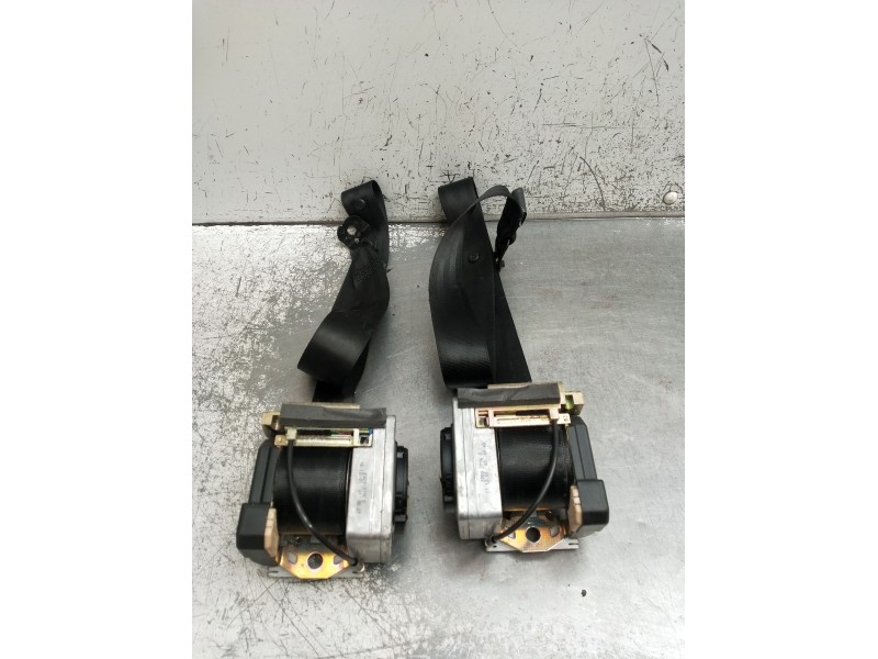 Recambio de kit airbag para skoda octavia i (1u2) 1.6 referencia OEM IAM 1C0909601  2000