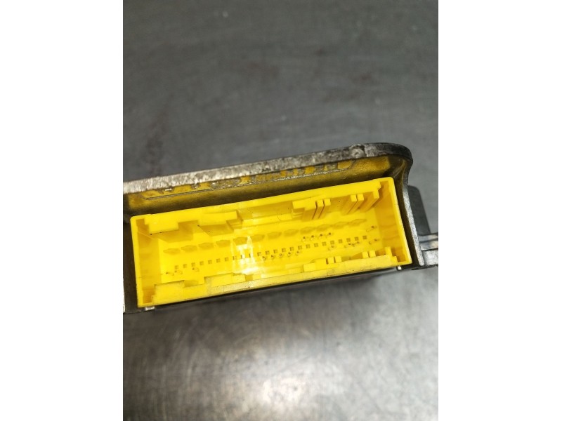 Recambio de kit airbag para skoda octavia i (1u2) 1.6 referencia OEM IAM 1C0909601  2000