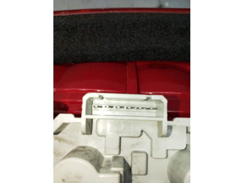 Recambio de piloto trasero izquierdo para skoda octavia i (1u2) 1.6 referencia OEM IAM   2000