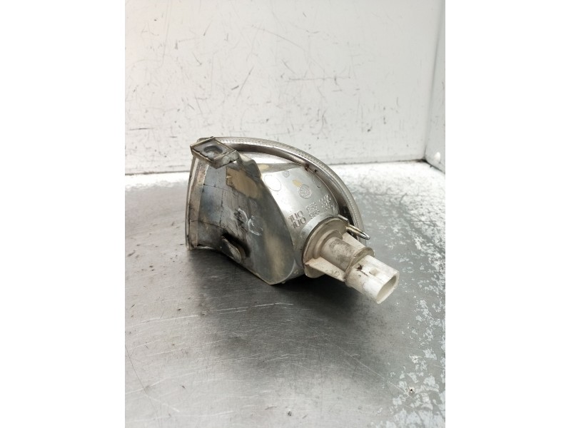 Recambio de piloto delantero derecho para skoda octavia i (1u2) 1.6 referencia OEM IAM 1U0953050C 1U0953156D 2000
