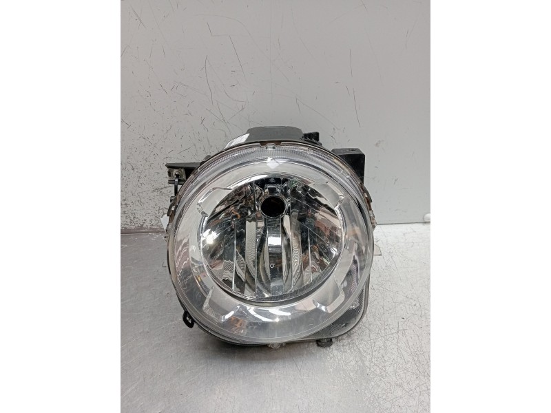 Recambio de faro izquierdo para jeep renegade referencia OEM IAM 00521440130 615275L151 2021