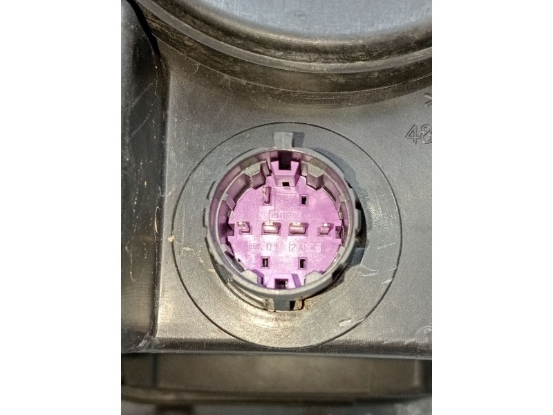 Recambio de faro izquierdo para jeep renegade referencia OEM IAM 00521440130 615275L151 2021