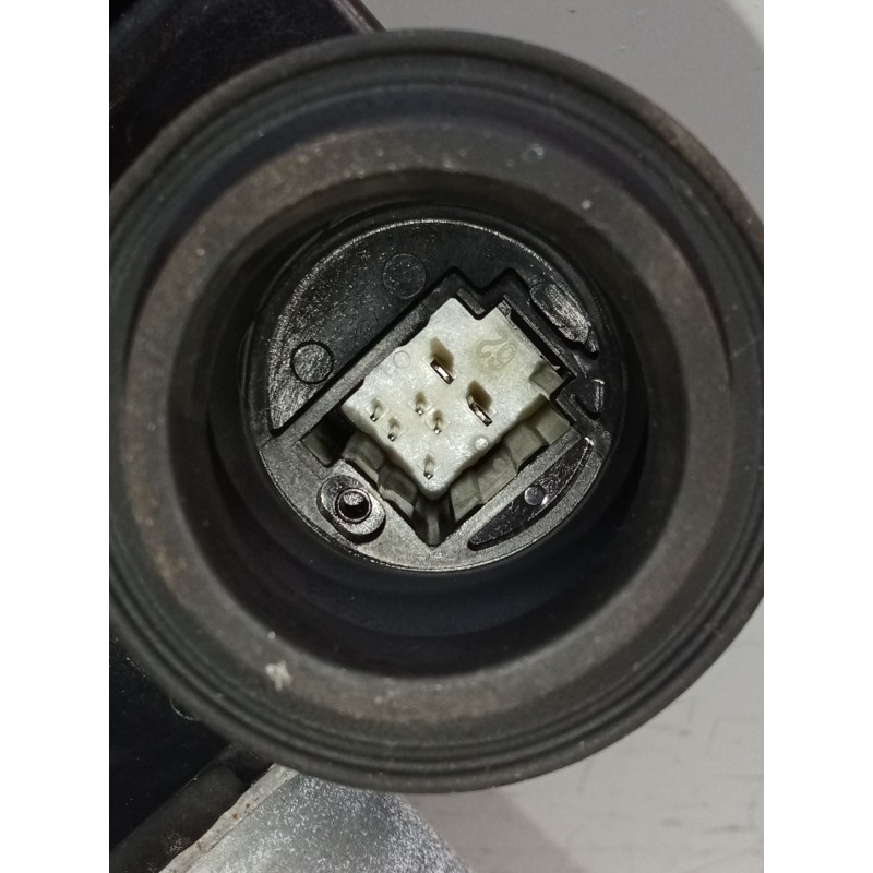 Recambio de elevalunas trasero izquierdo para toyota c-hr (_x1_) 1.8 hybrid (zyx10_, zyx11_) referencia OEM IAM 69840F4010 85710