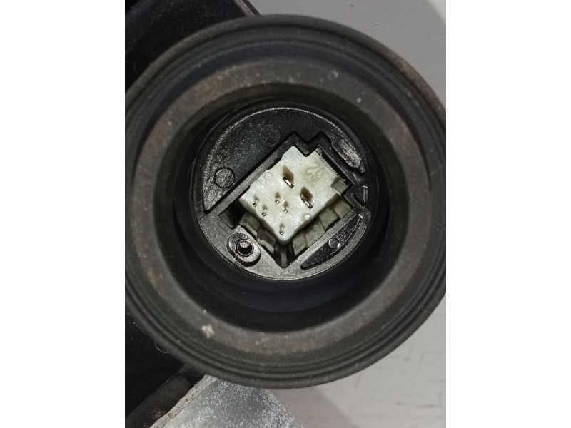 Recambio de elevalunas trasero izquierdo para toyota c-hr (_x1_) 1.8 hybrid (zyx10_, zyx11_) referencia OEM IAM 69840F4010 85710