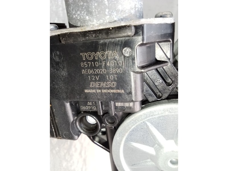 Recambio de elevalunas delantero derecho para toyota c-hr (_x1_) 1.8 hybrid (zyx10_, zyx11_) referencia OEM IAM 69810F4010 85710