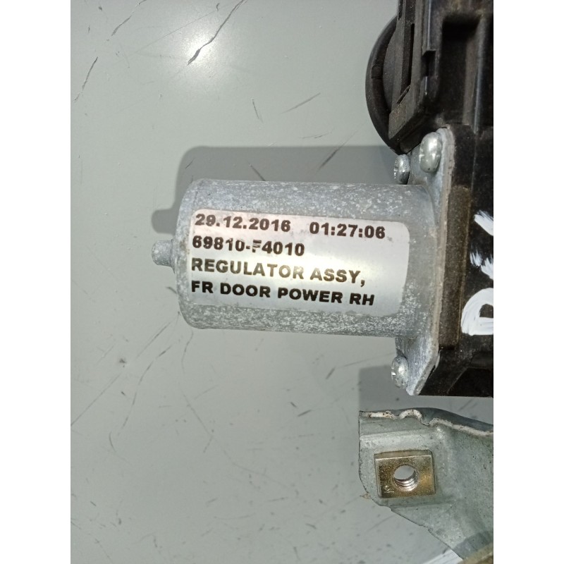 Recambio de elevalunas delantero derecho para toyota c-hr (_x1_) 1.8 hybrid (zyx10_, zyx11_) referencia OEM IAM 69810F4010 85710