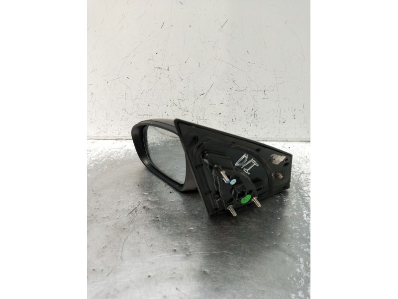 Recambio de retrovisor izquierdo para hyundai i20 ii (gb, ib) 1.2 referencia OEM IAM  ELÉCTRICO 2014