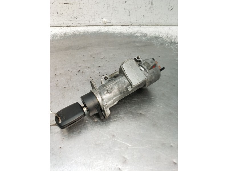 Recambio de conmutador de arranque para skoda octavia i (1u2) 1.6 referencia OEM IAM 4B0905851C  2000