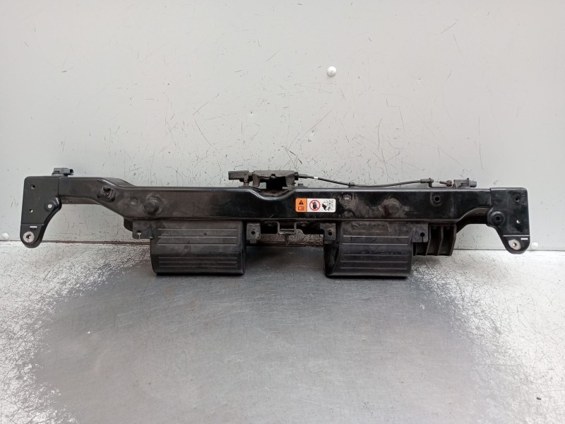 Recambio de panel frontal para kia carens iv 1.7 crdi referencia OEM IAM   2013