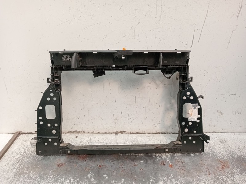 Recambio de panel frontal para jeep renegade referencia OEM IAM   2021