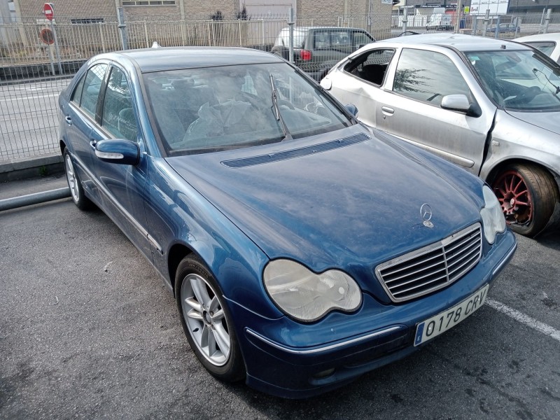 mercedes-benz clase c (w203) del año 2004