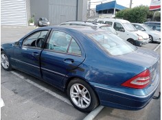 mercedes-benz clase c (w203) del año 2004 2