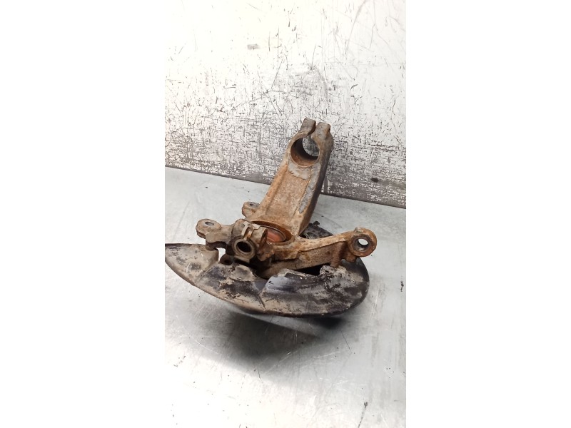 Recambio de mangueta delantera derecha para volvo xc60 kinetic awd referencia OEM IAM 7G513K170M  08