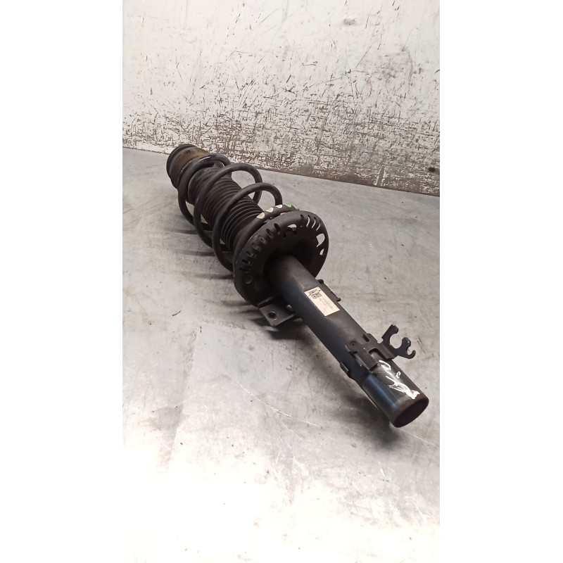 Recambio de amortiguador delantero izquierdo para volkswagen polo v (6r1, 6c1) 1.2 tsi referencia OEM IAM 6R0413031C  09