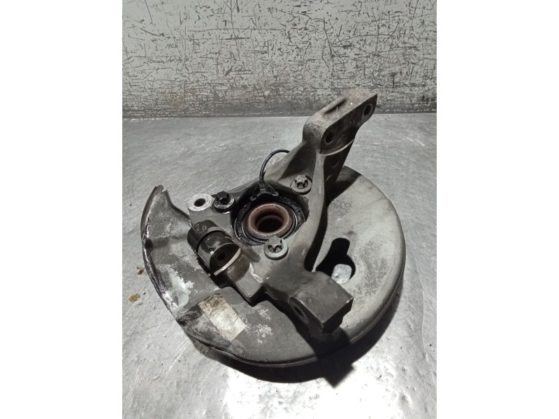 Recambio de mangueta delantera derecha para saab 9-3 (ys3f, e79, d79, d75) 1,8t referencia OEM IAM   08