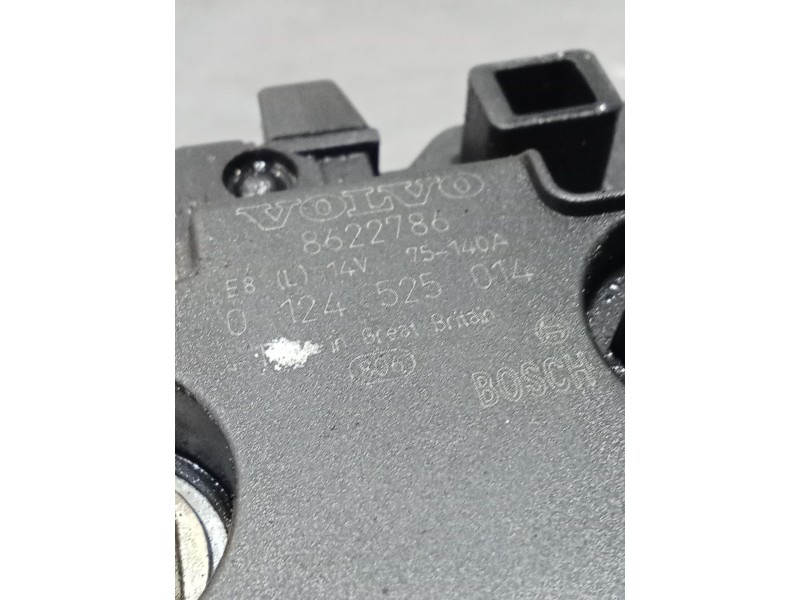 Recambio de alternador para volvo v70 ii (285) 2.4 referencia OEM IAM 0124525014 8622786 00