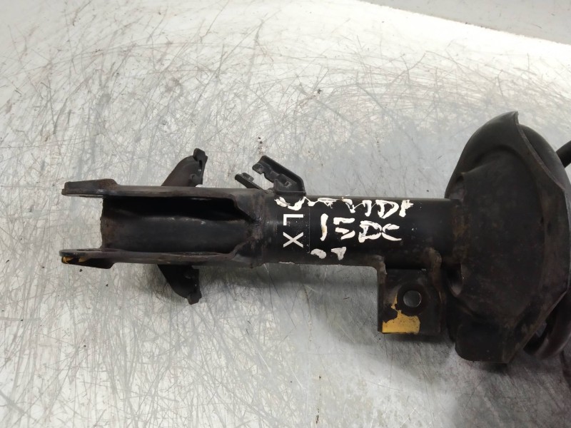 Recambio de amortiguador delantero izquierdo para nissan tiida (c11x/sc11x) visia referencia OEM IAM   
