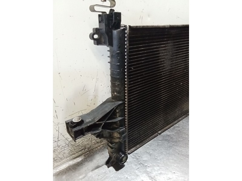Recambio de radiador agua para volvo v70 ii (285) 2.4 referencia OEM IAM 8649915A  00