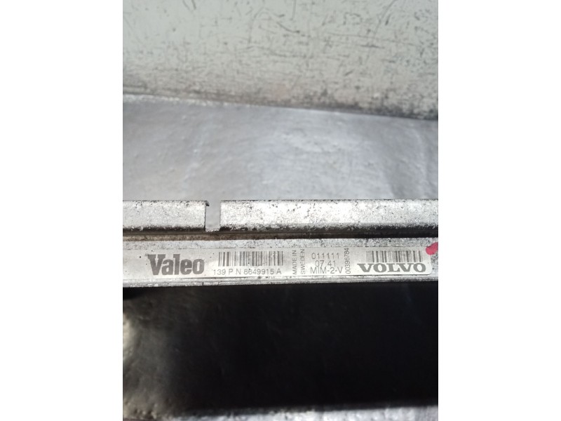 Recambio de radiador agua para volvo v70 ii (285) 2.4 referencia OEM IAM 8649915A  00