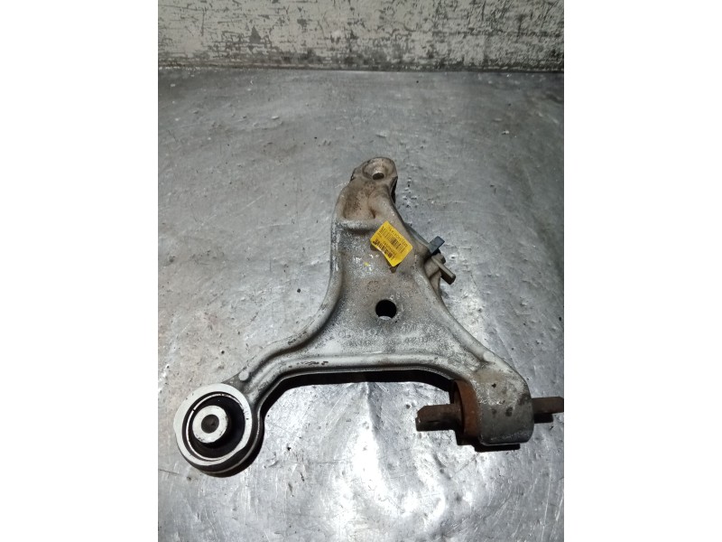 Recambio de brazo suspension inferior delantero izquierdo para volvo v70 ii (285) 2.4 referencia OEM IAM 9492119  