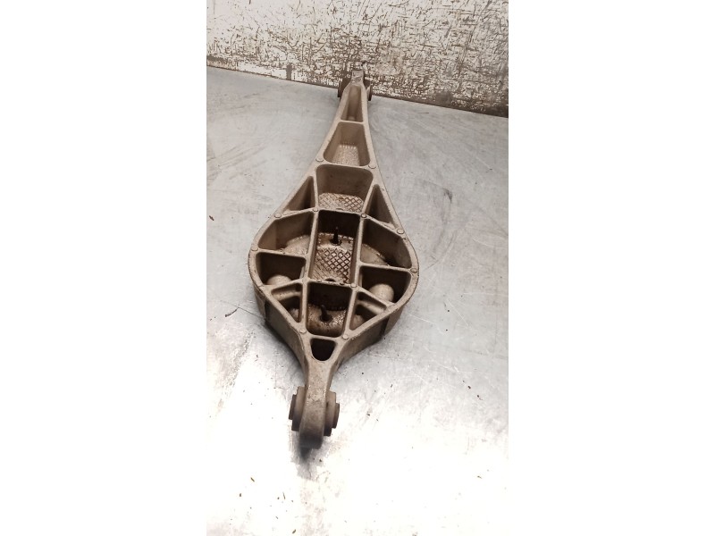 Recambio de brazo suspension inferior trasero izquierdo para volvo xc60 kinetic awd referencia OEM IAM 7G915K552VAB  08