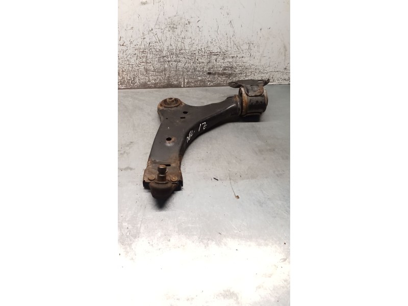 Recambio de brazo suspension inferior delantero izquierdo para volvo xc60 kinetic awd referencia OEM IAM   08