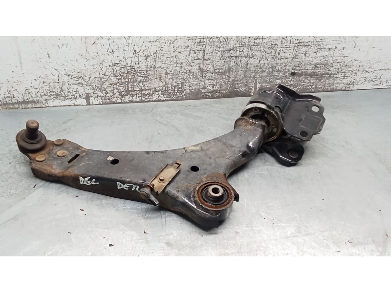 Recambio de brazo suspension inferior delantero derecho para volvo xc60 kinetic awd referencia OEM IAM   08