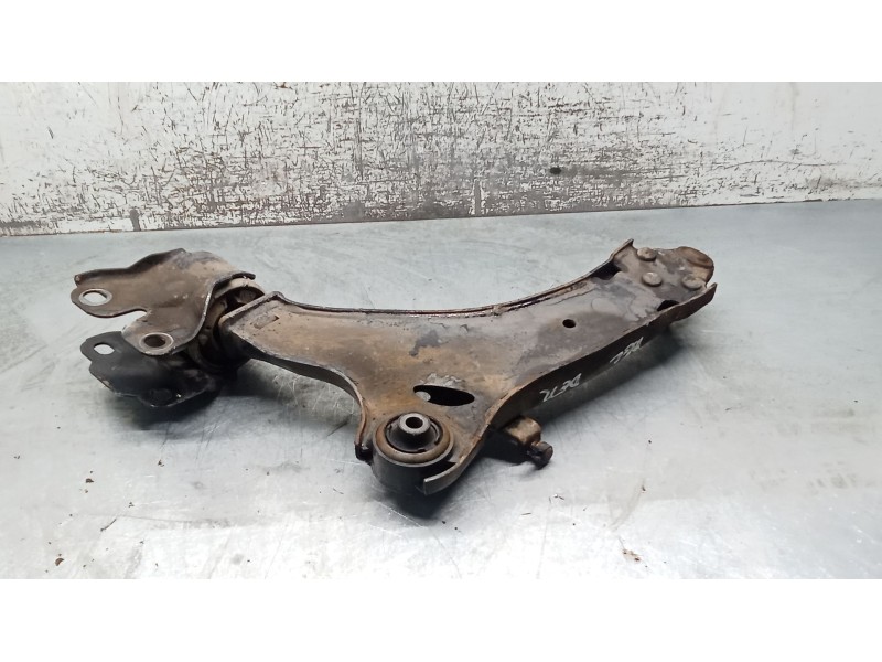 Recambio de brazo suspension inferior delantero derecho para volvo xc60 kinetic awd referencia OEM IAM   08