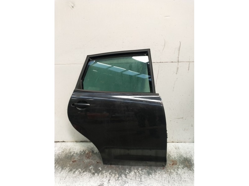 Recambio de puerta trasera derecha para seat toledo iii (5p2) 2.0 tdi 16v referencia OEM IAM  5P 