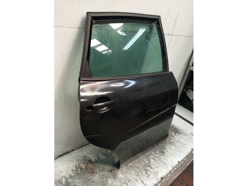 Recambio de puerta trasera derecha para seat toledo iii (5p2) 2.0 tdi 16v referencia OEM IAM  5P 