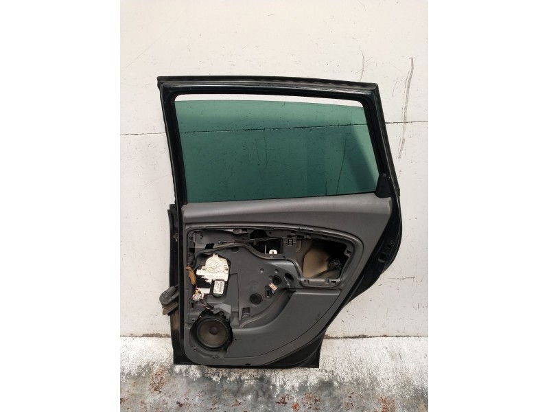 Recambio de puerta trasera derecha para seat toledo iii (5p2) 2.0 tdi 16v referencia OEM IAM  5P 