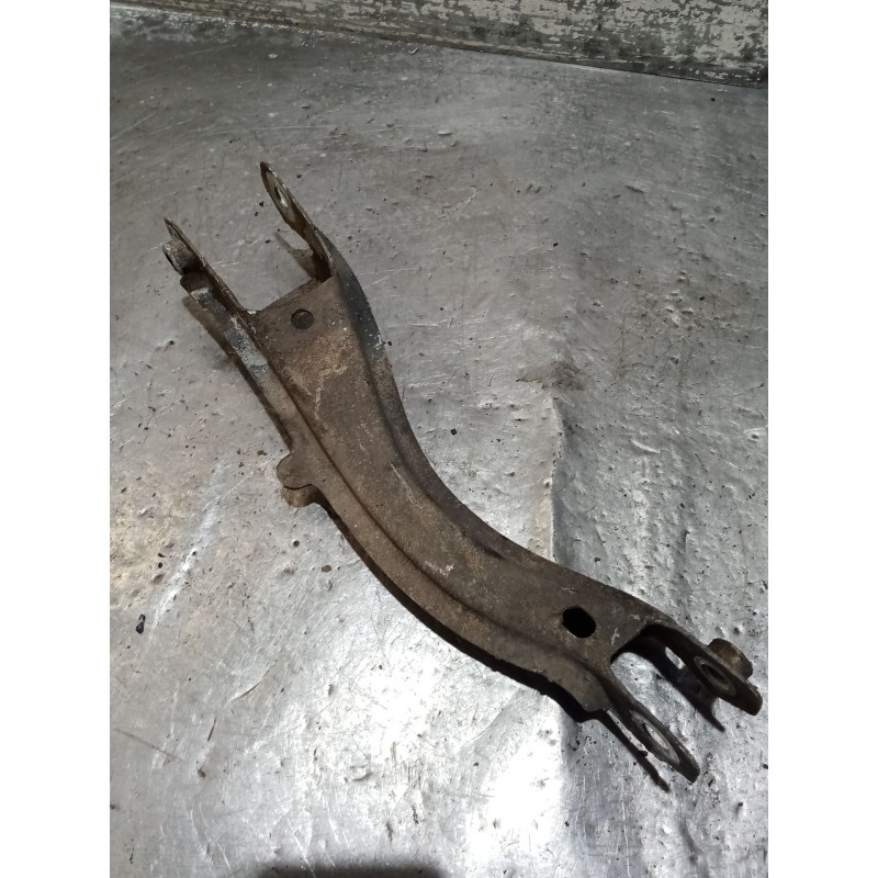 Recambio de brazo suspension inferior trasero izquierdo para volvo v70 ii (285) 2.4 referencia OEM IAM   ANTERIOR