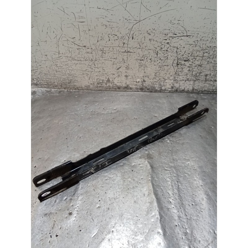 Recambio de brazo suspension inferior trasero izquierdo para volvo v70 ii (285) 2.4 referencia OEM IAM   POSTERIOR