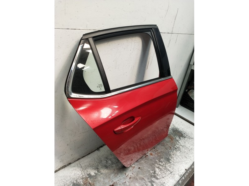 Recambio de puerta trasera derecha para opel corsa f referencia OEM IAM  5P 2019
