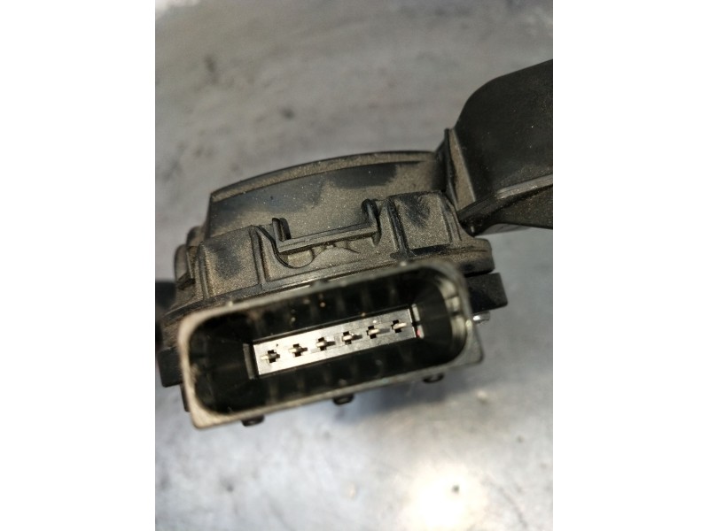 Recambio de potenciometro pedal para hyundai i20 ii (gb, ib) 1.2 referencia OEM IAM B9010  2014