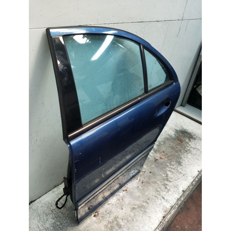 Recambio de puerta trasera izquierda para mercedes-benz clase c (w203) c 270 cdi (203.016) referencia OEM IAM   