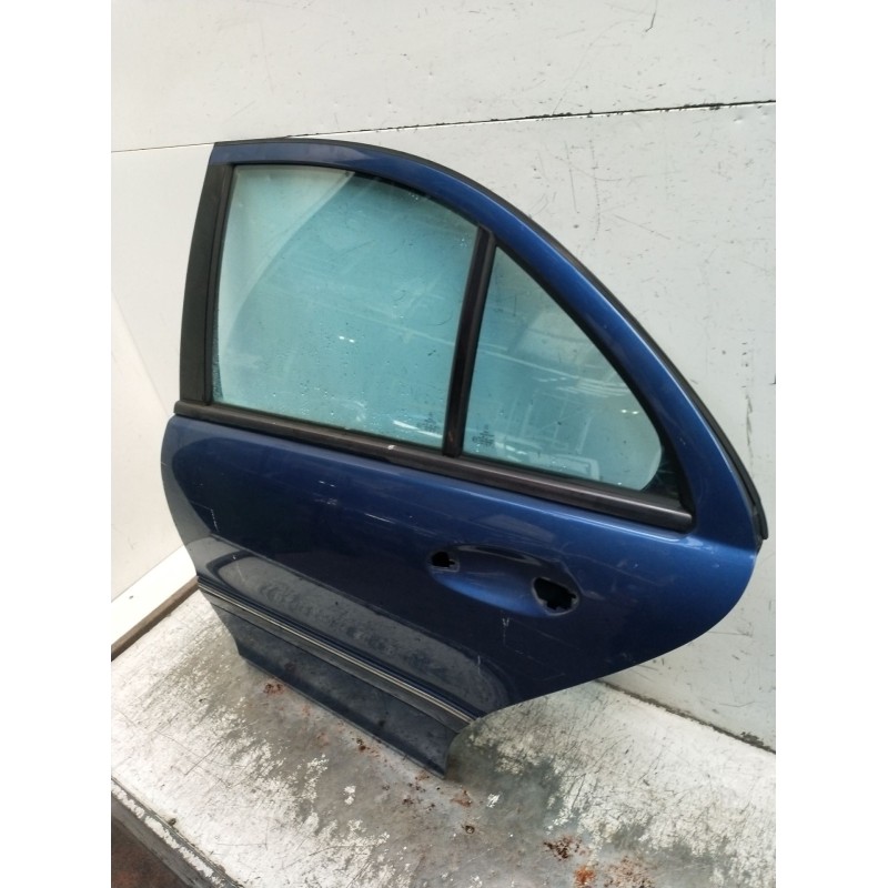 Recambio de puerta trasera izquierda para mercedes-benz clase c (w203) c 270 cdi (203.016) referencia OEM IAM   