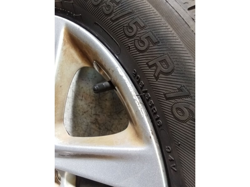 Recambio de juego llantas para kia ceed tourer (cd) 1.6 crdi 115 referencia OEM IAM 205/55 R16 91V  VER FOTOS