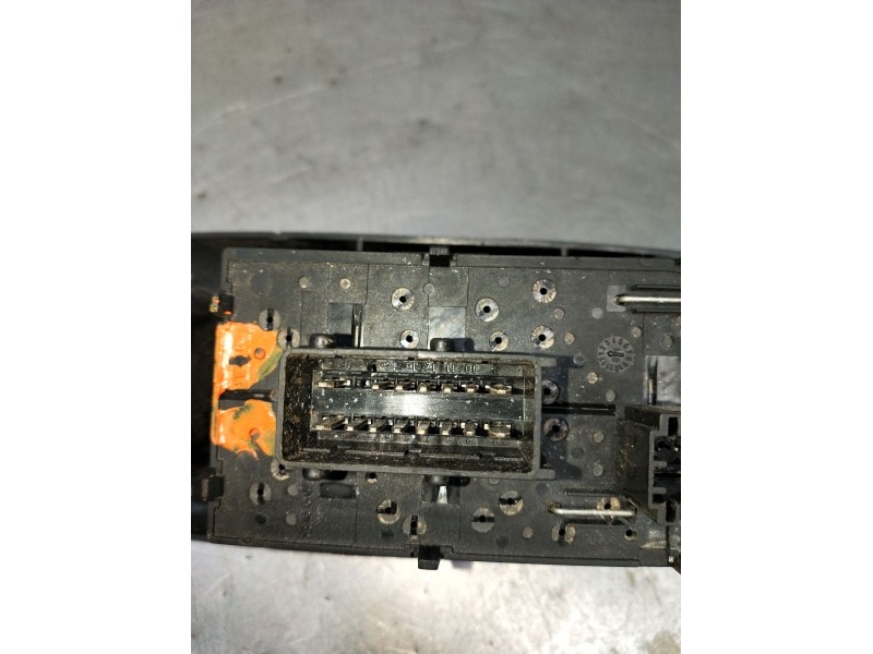 Recambio de mando elevalunas delantero izquierdo para peugeot 406 (8b) 2.0 16v referencia OEM IAM  4P 1999