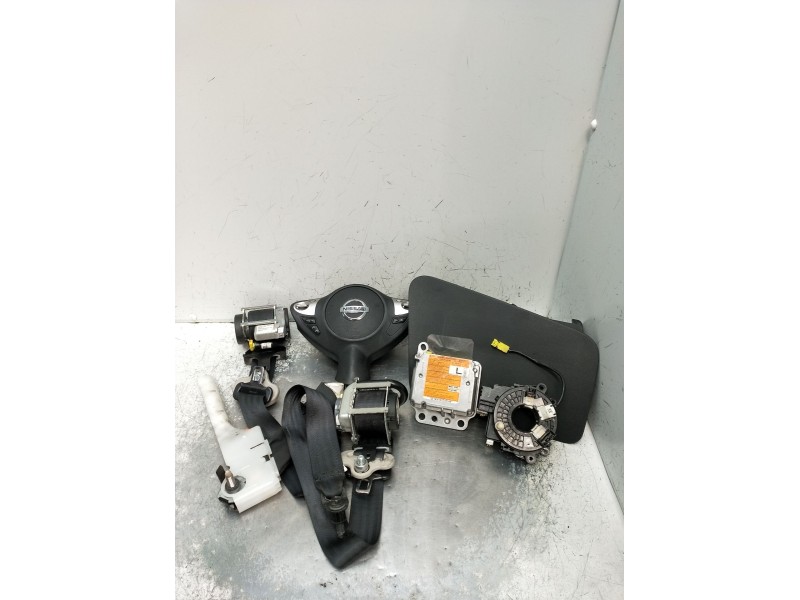 Recambio de kit airbag para nissan juke (f15) 1.6 dig-t referencia OEM IAM 988201KV0A  2010