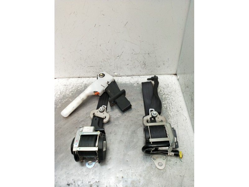 Recambio de kit airbag para nissan juke (f15) 1.6 dig-t referencia OEM IAM 988201KV0A  2010