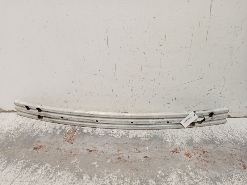 Recambio de refuerzo paragolpes delantero para nissan juke (f15) 1.6 dig-t referencia OEM IAM   2010