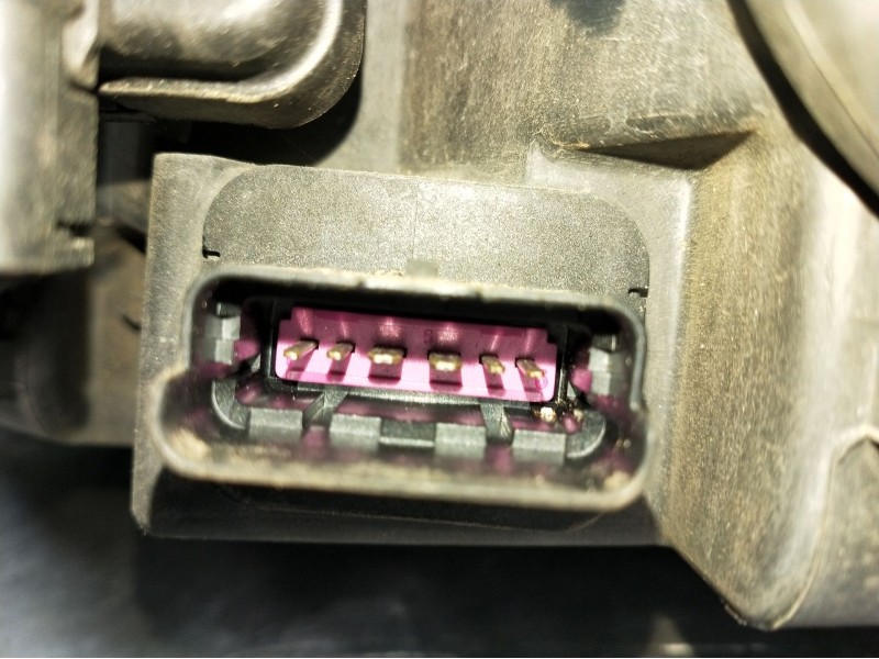 Recambio de faro derecho para peugeot 406 (8b) 2.0 16v referencia OEM IAM 0301175002  1999