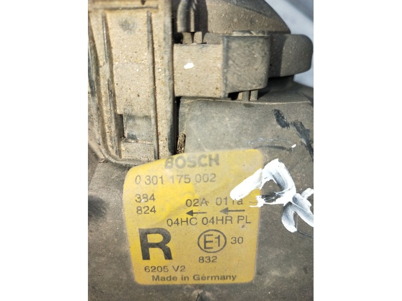 Recambio de faro derecho para peugeot 406 (8b) 2.0 16v referencia OEM IAM 0301175002  1999
