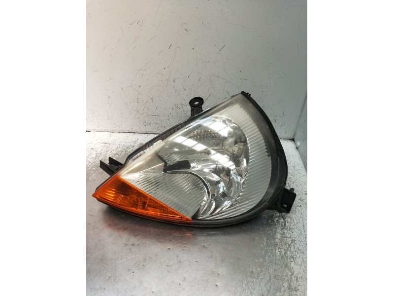 Recambio de faro izquierdo para ford ka (rb_) 1.3 i referencia OEM IAM 67724910  1996